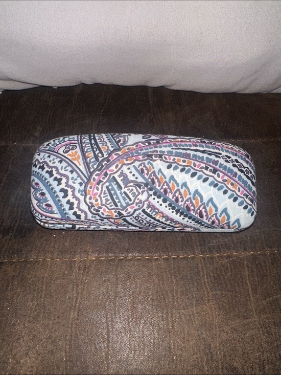 Vera Bradley Accessories - Vera Bradley Retired Provence Paisley Hard Clamshell Eyeglass Case only